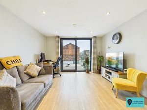 Living Room- click for photo gallery